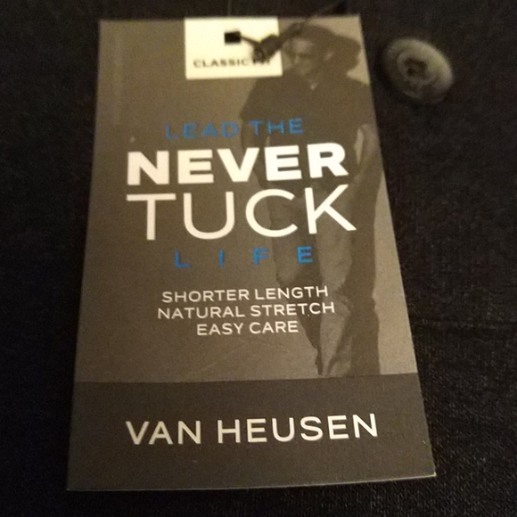 Van Heusen Never Tuck - Picture 3 of 7